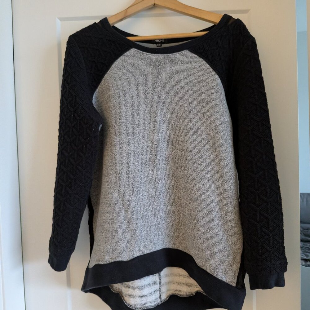 Michi NY | Raglan Crew | Women's Size M